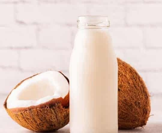 agua de coco casera
