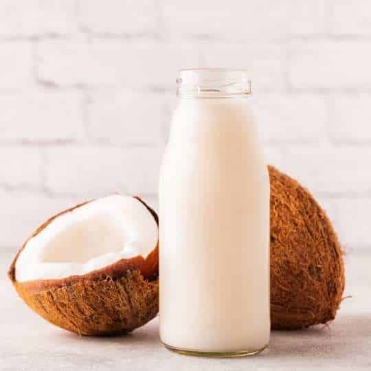 agua de coco casera