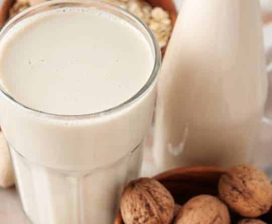 leche de nueces casera